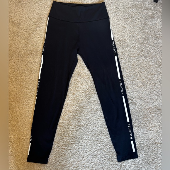 Peloton Pants - Peloton Black Performance Mid-Rise Leggings